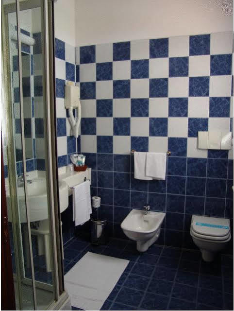 Hotel Visconti Melzo Εξωτερικό φωτογραφία